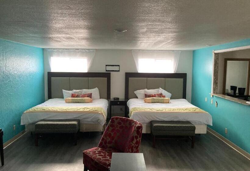 디럭스 스위트, Nampa Inn & Suites