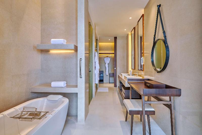 اتاق لوکس, Lushan West Sea Resort, Curio Collection By Hilton