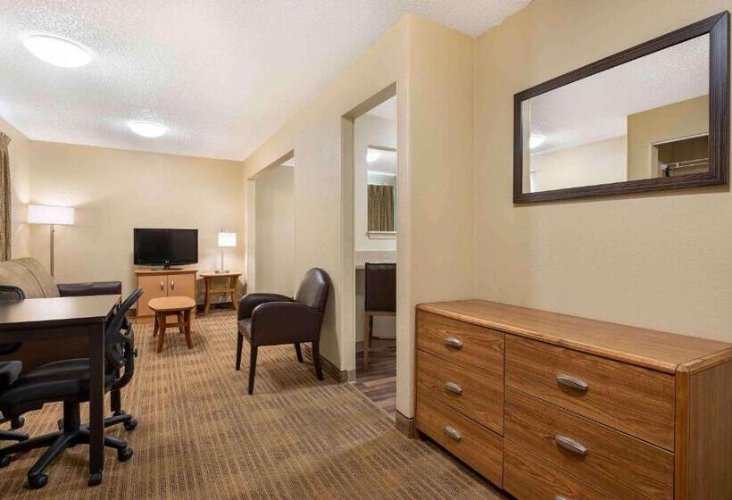 Студия Deluxe, Extended Stay America Suites  Indianapolis  Northwest  College Park