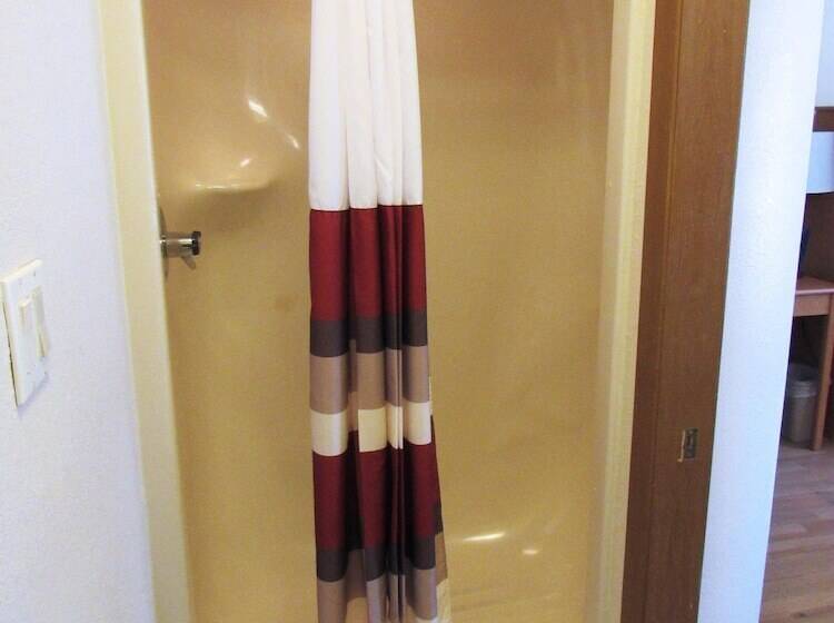 Deluxe Kamer, Red Roof Inn Fargo  I94/ Medical Center