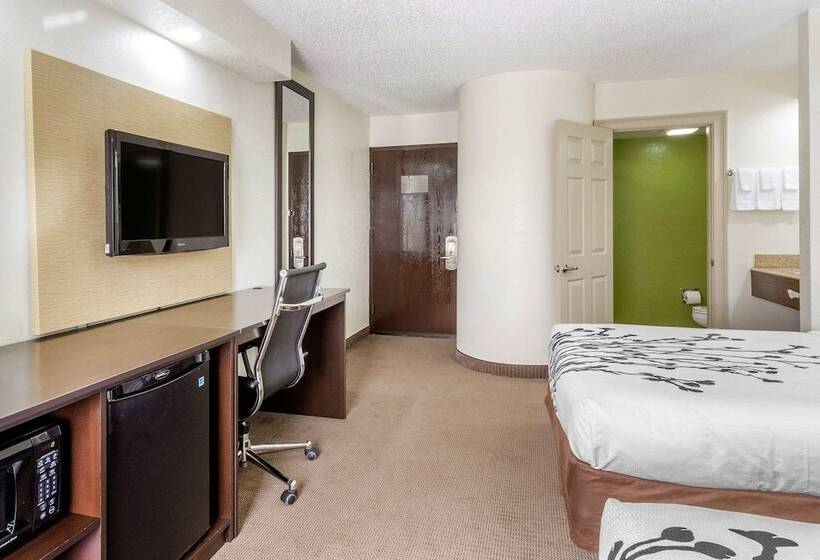 חדר סטנדרט שתי מיטות זוגיות, Sleep Inn Near Busch Gardens   Usf