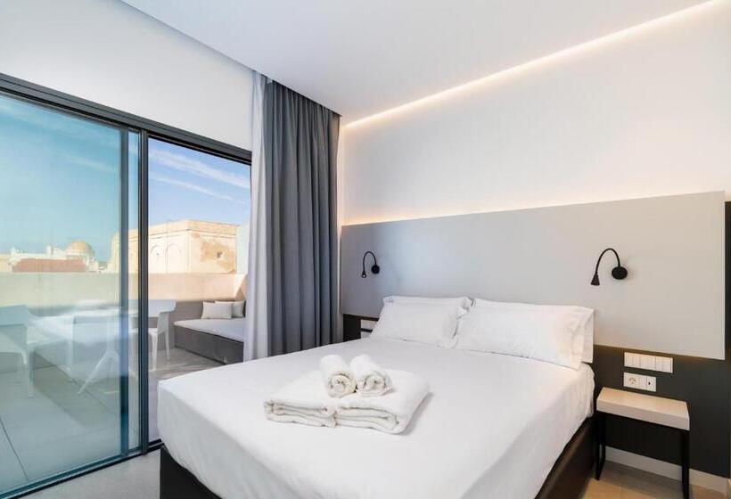 Superior Room with Terrace, Dormos