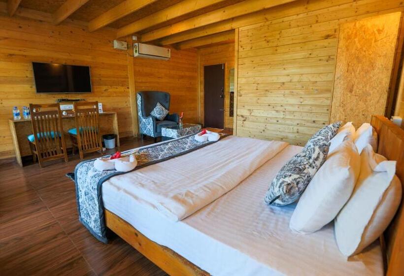 带观景的标准工作室, The Blossom Resort, Chikmagalur