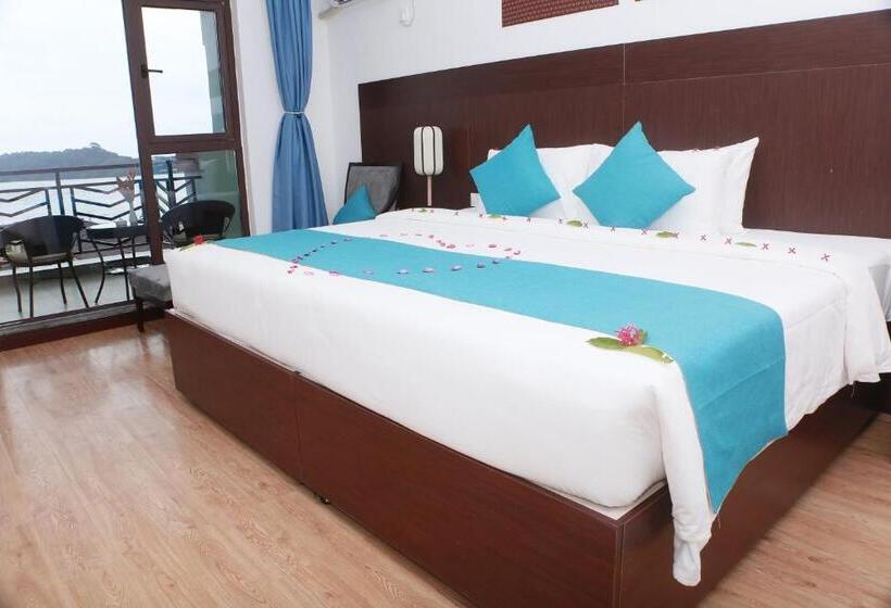 اتاق لوکس با چشم‌انداز دریا, Sealong Bay Zhongqi Conifer Hotel 海龙湾中启康年酒店