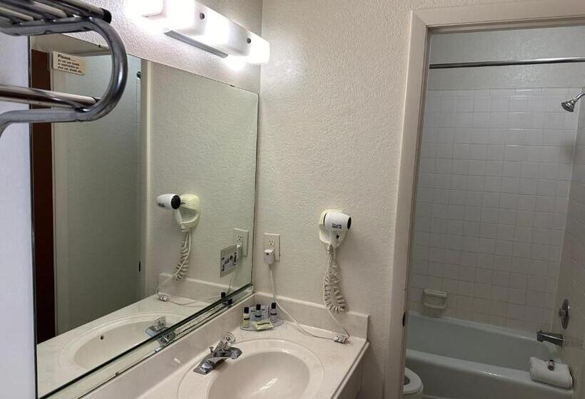 Номер Стандарт, Sunset Inn And Suites
