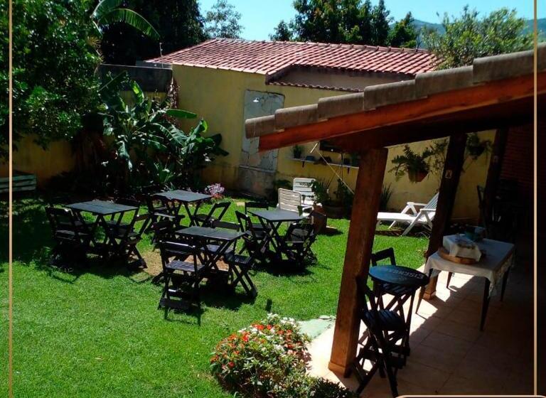 Quarto Quadruple Standart Vista Jardim, Hospedagem Maria Joana