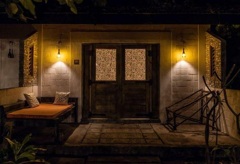 اتاق لوکس, Mi Lugar Maldives