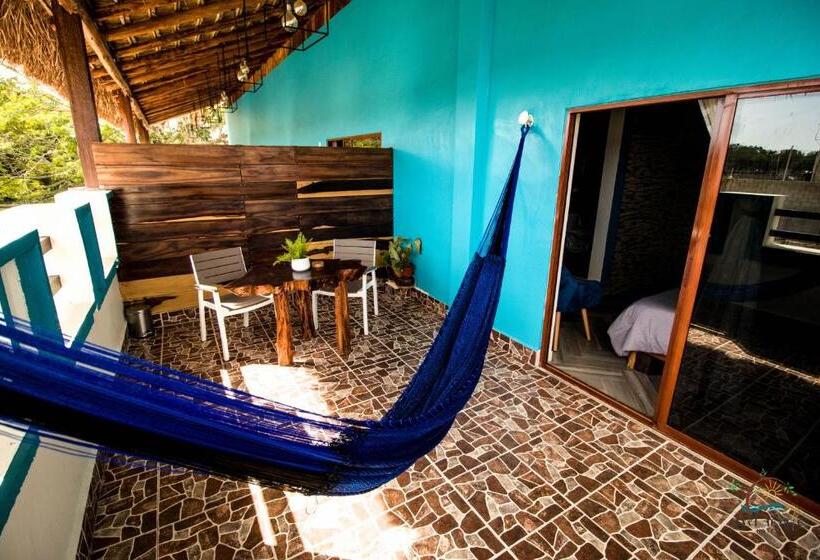 Standard Szoba King Size Bed, Isel Magic