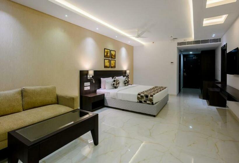 豪华房间, Essentia Manipal Inn