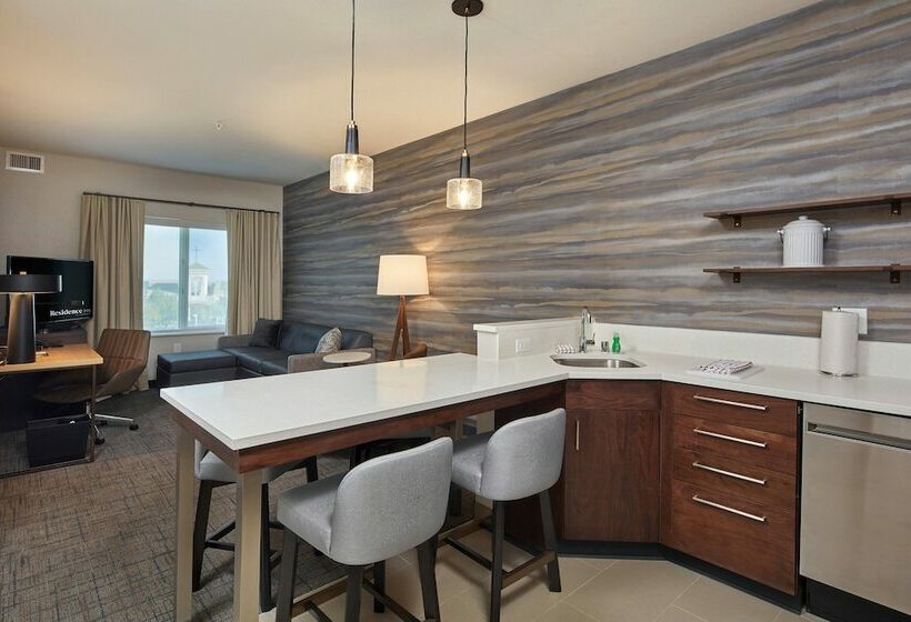 스위트, Residence Inn Sacramento Davis