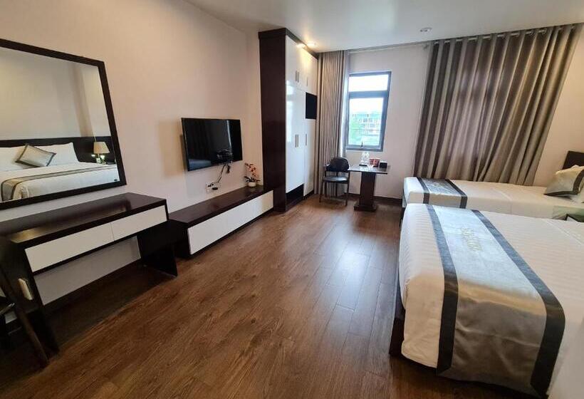 اتاق استاندارد با چشم‌انداز دریاچه, The Nova Hotel & Apartment