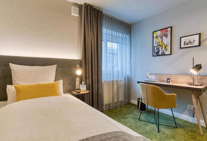 Номер Стандарт Индивидуальный, Nyce Hotel Ingolstadt, Trademark Collection By Wyndham