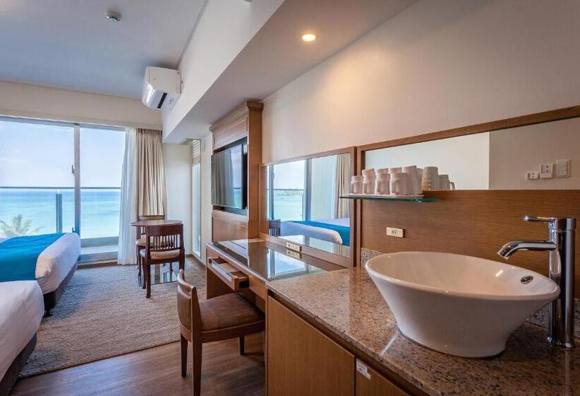 Люкс, Kariyushi Lch. Resort