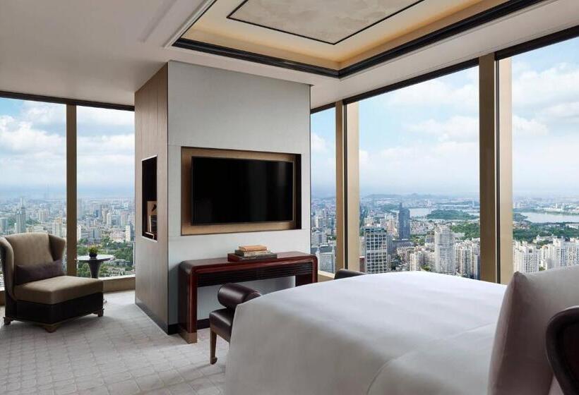 سوئیت کلاب, The Ritzcarlton, Nanjing