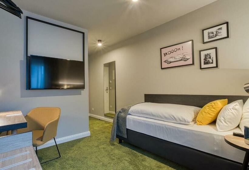 Номер Стандарт Индивидуальный, Nyce Hotel Ingolstadt, Trademark Collection By Wyndham