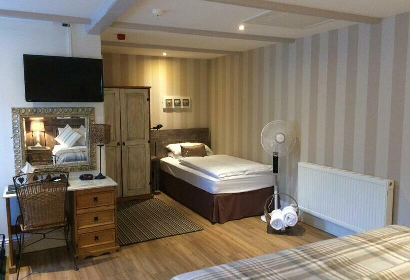 Семейный Номер Deluxe, The Cross Guest House