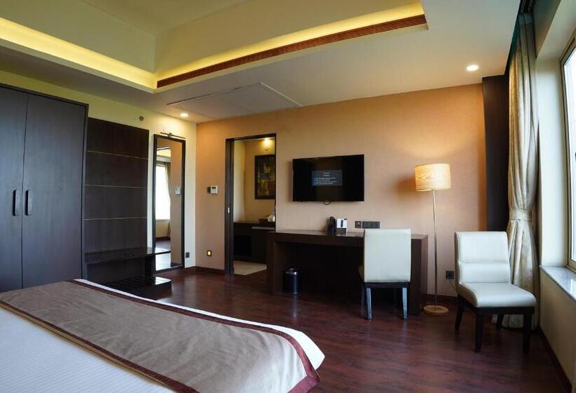 Президентский Люкс, Vivanta Jamshedpur, Golmuri
