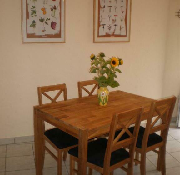 침실 1개 아파트, Ferienweingut Serwaziwein