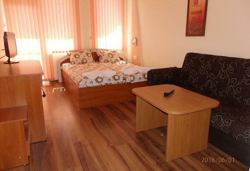 Номер Стандарт с Балконом, Guest House Napoli
