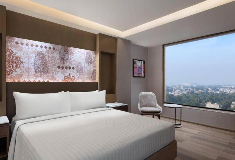 سوییت, Courtyard By Marriott Amritsar