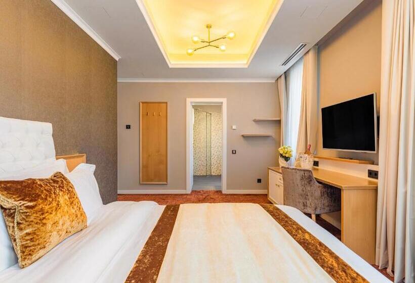 اتاق لوکس, Pergola Boutique