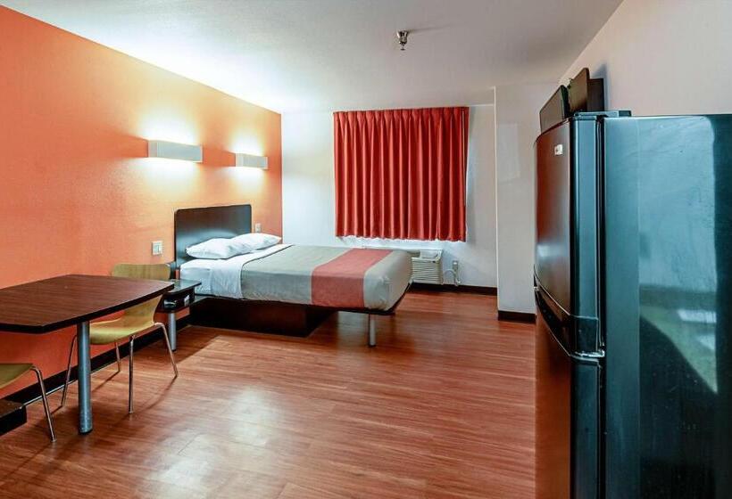 Номер Deluxe, Motel 6lebanon, In