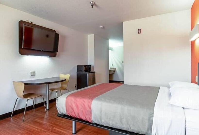 Номер Deluxe, Motel 6lebanon, In