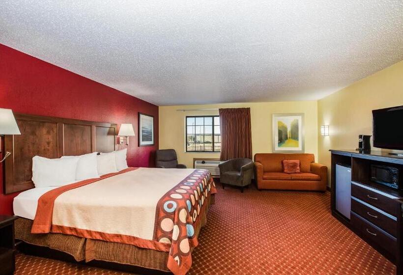 استودیو استاندارد با تخت کینگ, Baymont By Wyndham Cedar Rapids