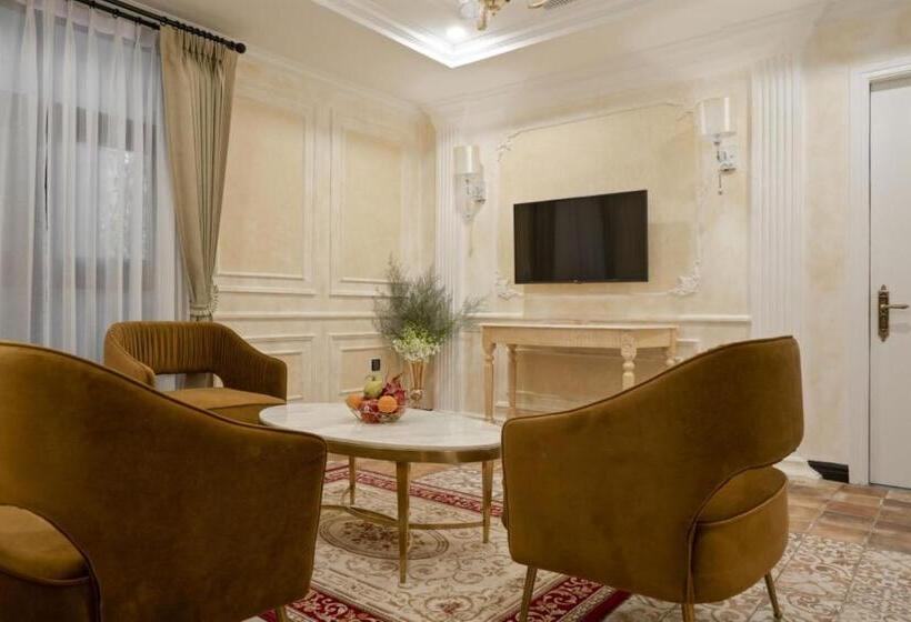 Family Suite, Anik Palace