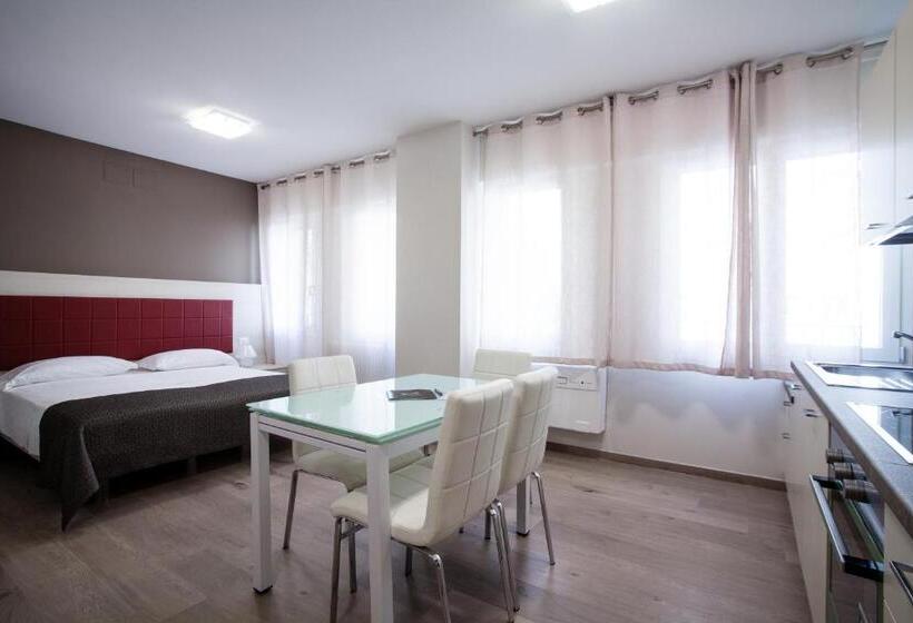 آپارتمان 1 خوابه, Astoria Suite Apartments