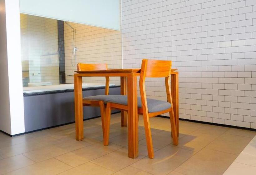 سوییت خانوادگی, Nagomi Suites &