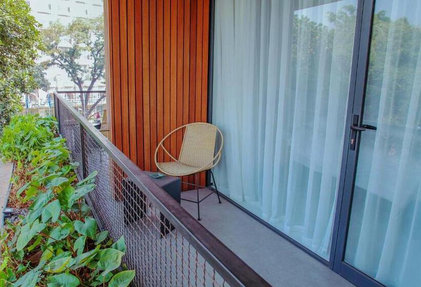 Deluxe Suite King Bed, Nagomi Suites &