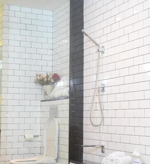 سوییت اجرایی, Nagomi Suites &