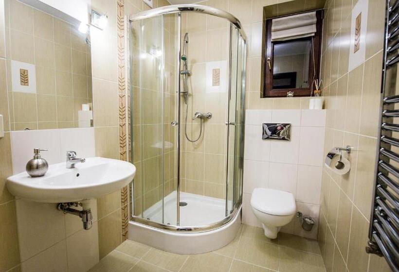 Quarto Estandar, Willa Galantówka