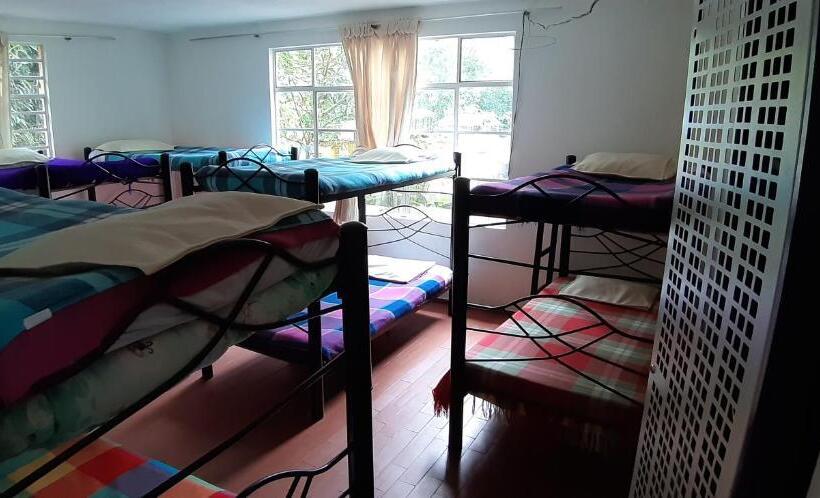 Четырехместный Номер Стандарт, Centro Vacacional Y Recreativo La Ermita   Sasaima