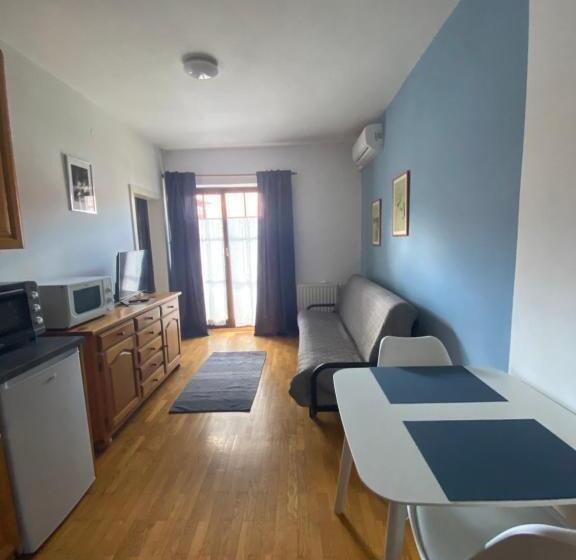 آپارتمان 1 خوابه با بالکن, B&b Vidmar, Lesce Bled