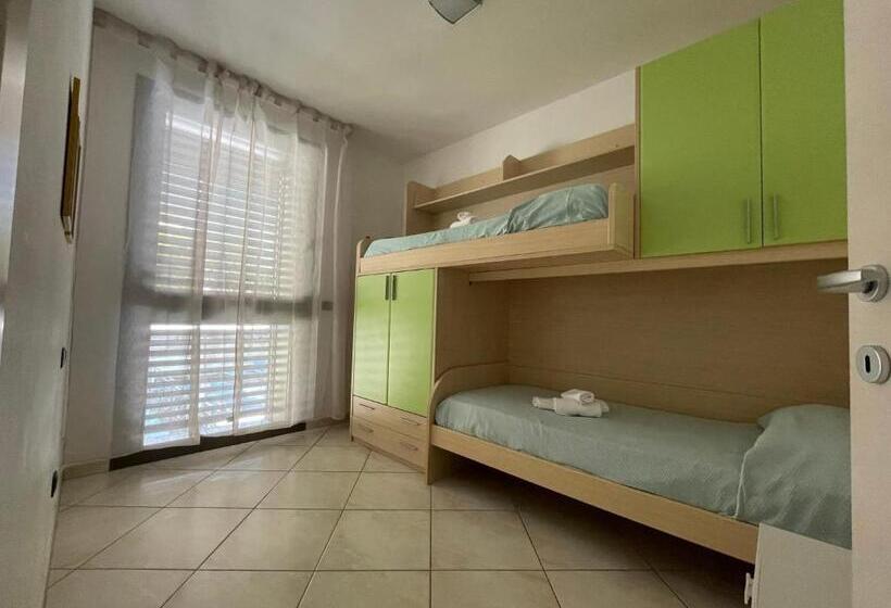 Апартаменты 2 Спальни, Pisa Beach Park