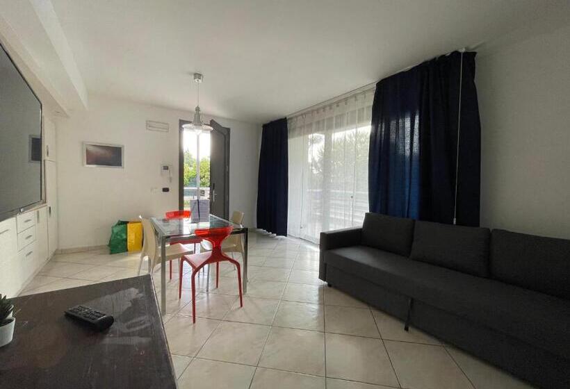 Апартаменты 2 Спальни, Pisa Beach Park