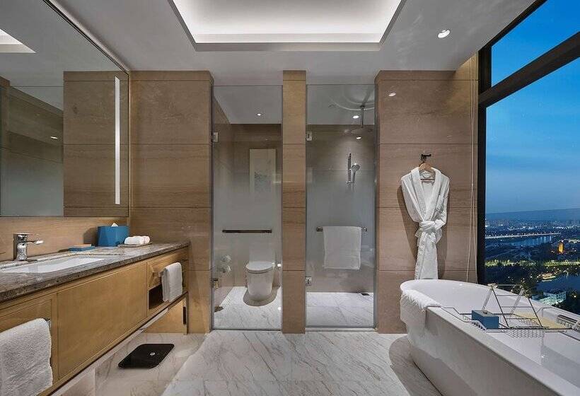 اتاق لوکس, Hilton Beijing Tongzhou