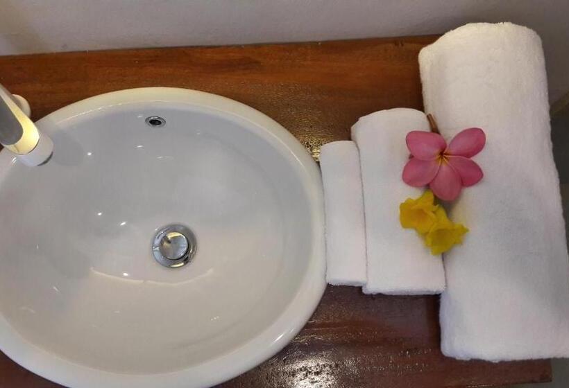 Номер Deluxe с Балконом, Mantra Gili