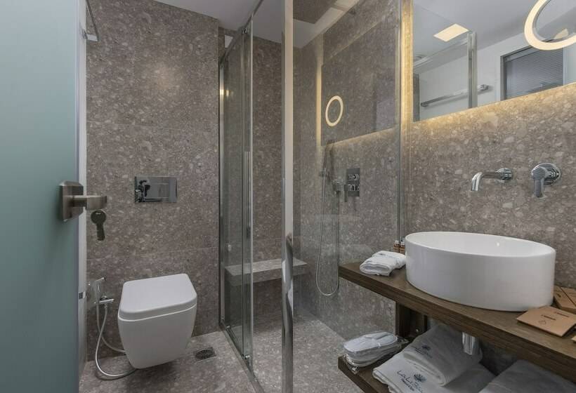اتاق لوکس سه تخته, Lalibay Resort & Spa   Adults Only
