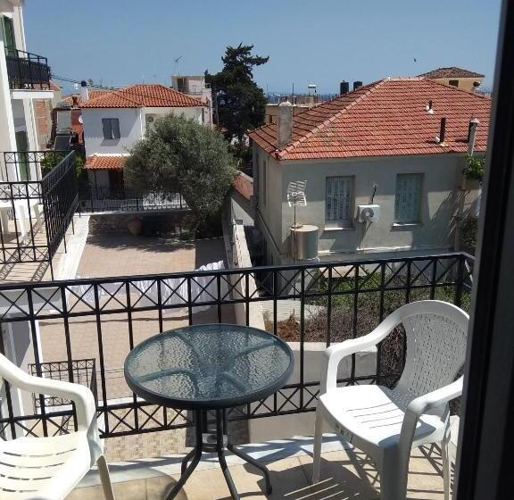 اتاق استاندارد با چشم‌انداز دریا, Pyrgos Sofokleous