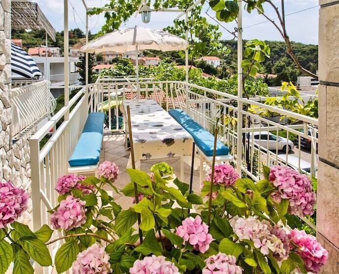 آپارتمان کامفورت 2 خوابه, Apartments Balic
