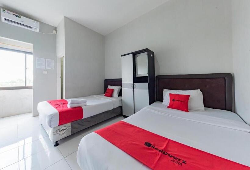 Номер Стандарт, Reddoorz Syariah Near Rs Hermina Sukabumi
