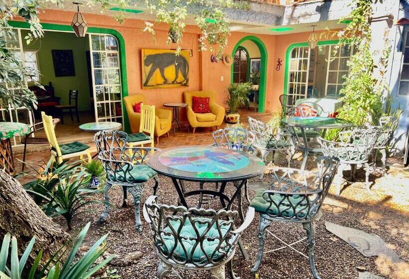 デラックストリプルルーム, Boutique Hotel Casa Camellia