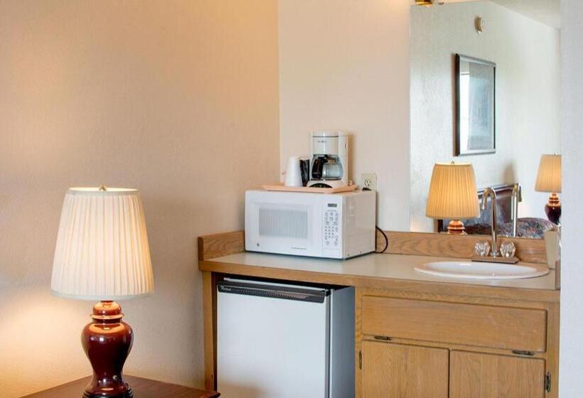 Стандартный Номер Кровать Кинг, Village Inn & Suites Marysville