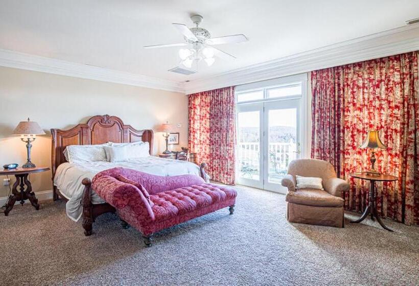 带阳台套房, Whitestone Inn