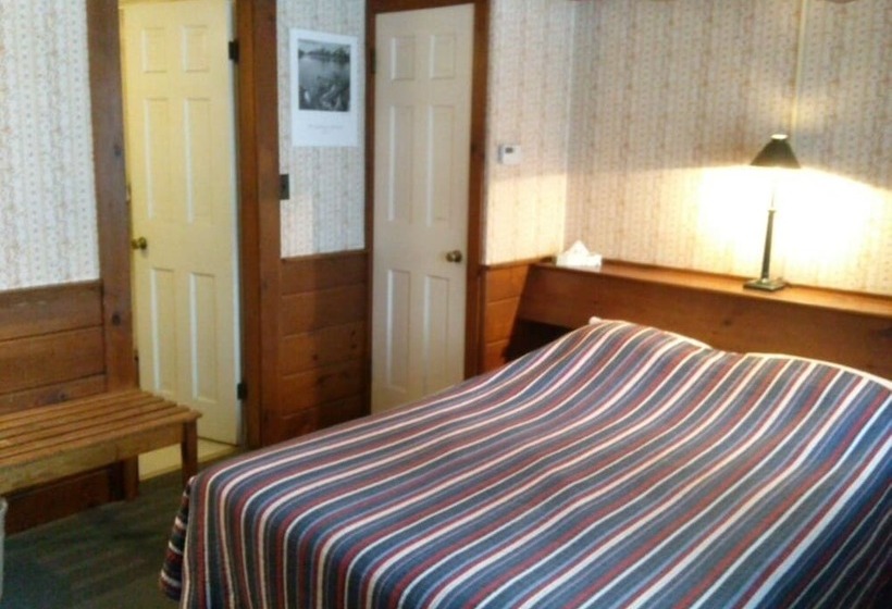 Номер Стандарт Двуспальная Кровать, White Trellis Motel