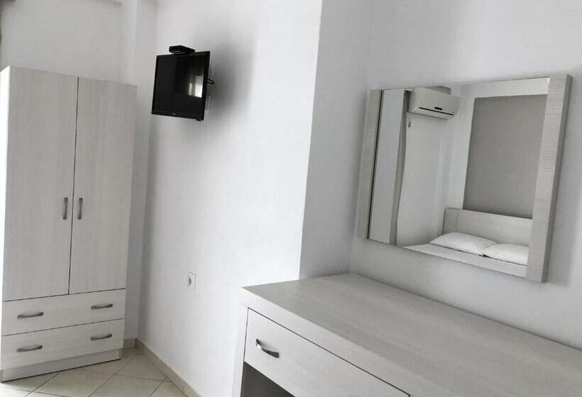 스탠다드 트리플 발코니 룸, Koks’ Guesthouse