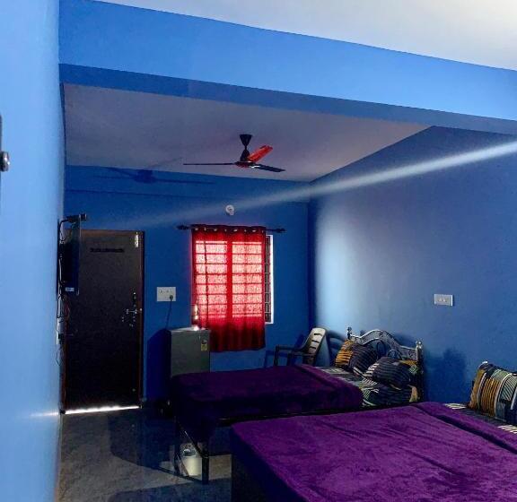 4인용 스탠다드 룸, Seafront Guest House